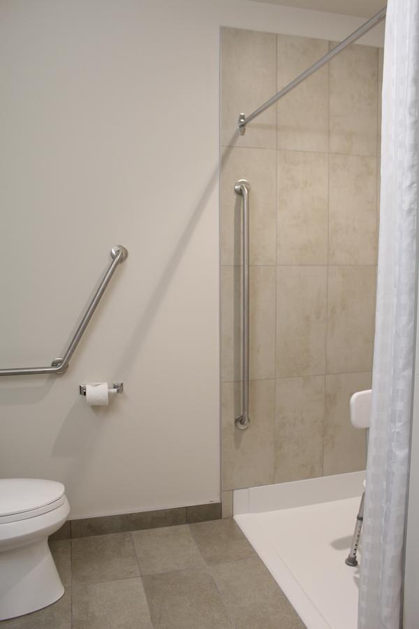 Prairie Moon Inn & Suites Macklin Экстерьер фото
